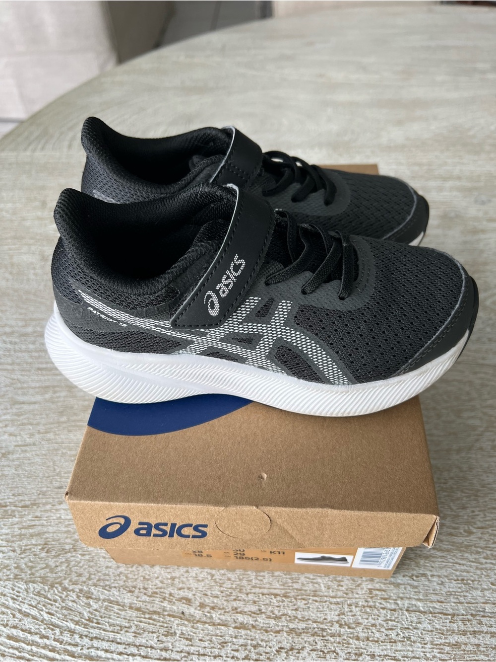 Asics Kids' Lightweight Hook & Loop Sneakers Size 12
